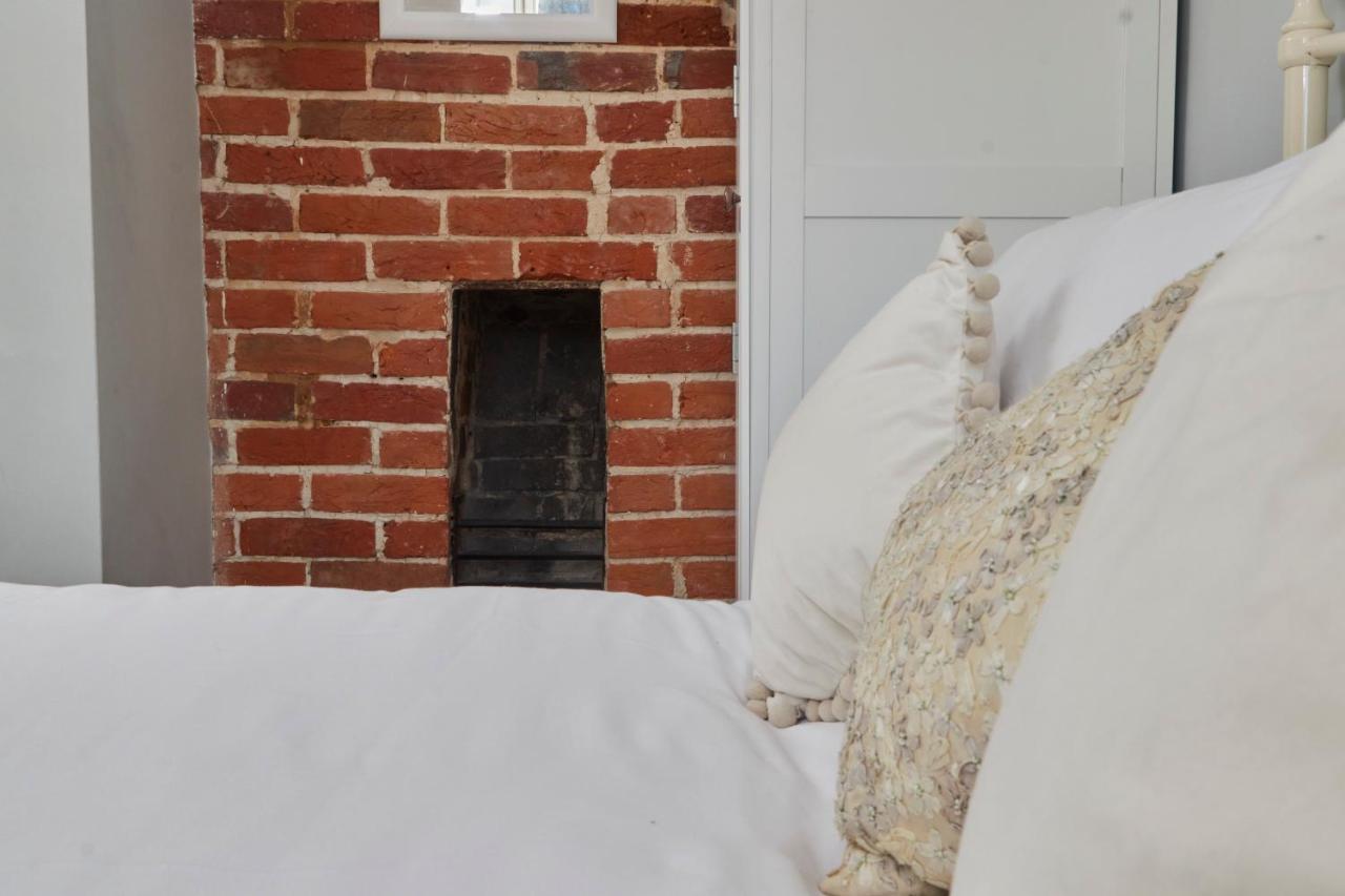 Windlass Cottage Lymington Eksteriør billede
